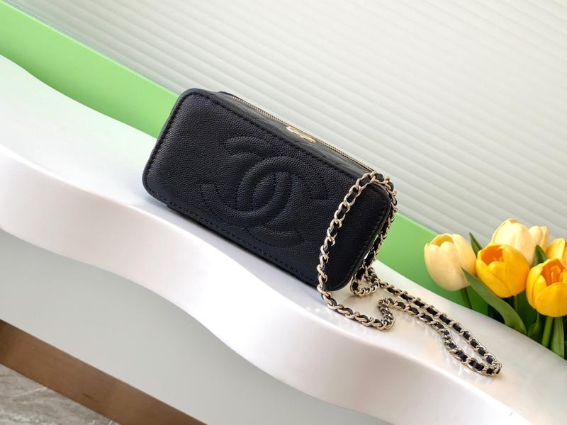 Chanel Vanity Case Black AP4404