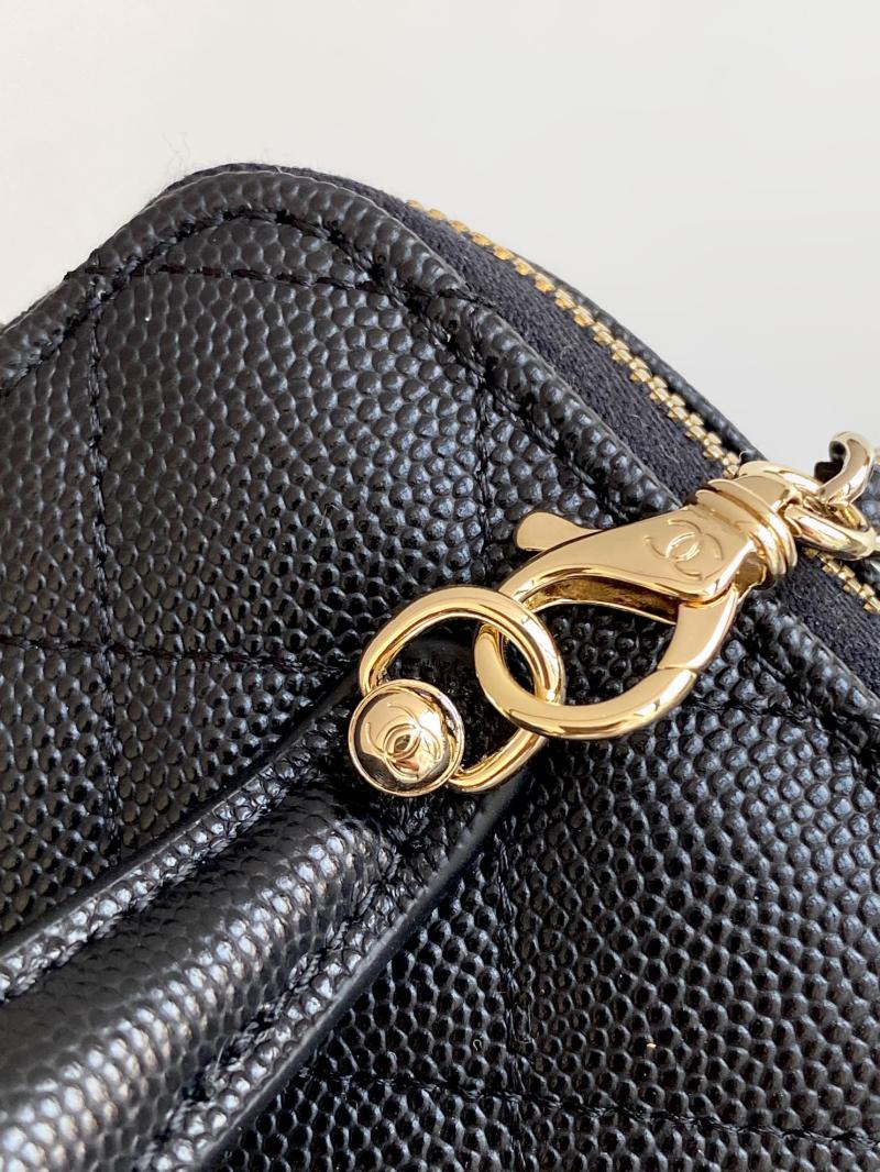 Chanel Vanity Case Black AP4404