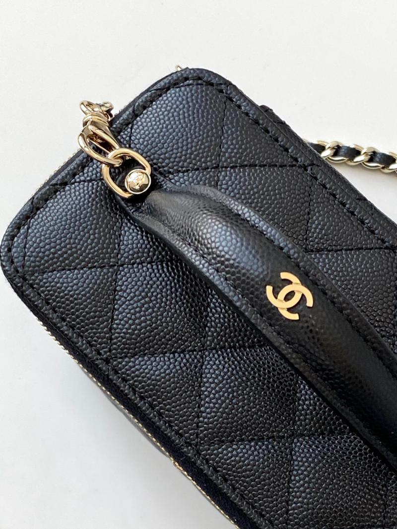 Chanel Vanity Case Black AP4404