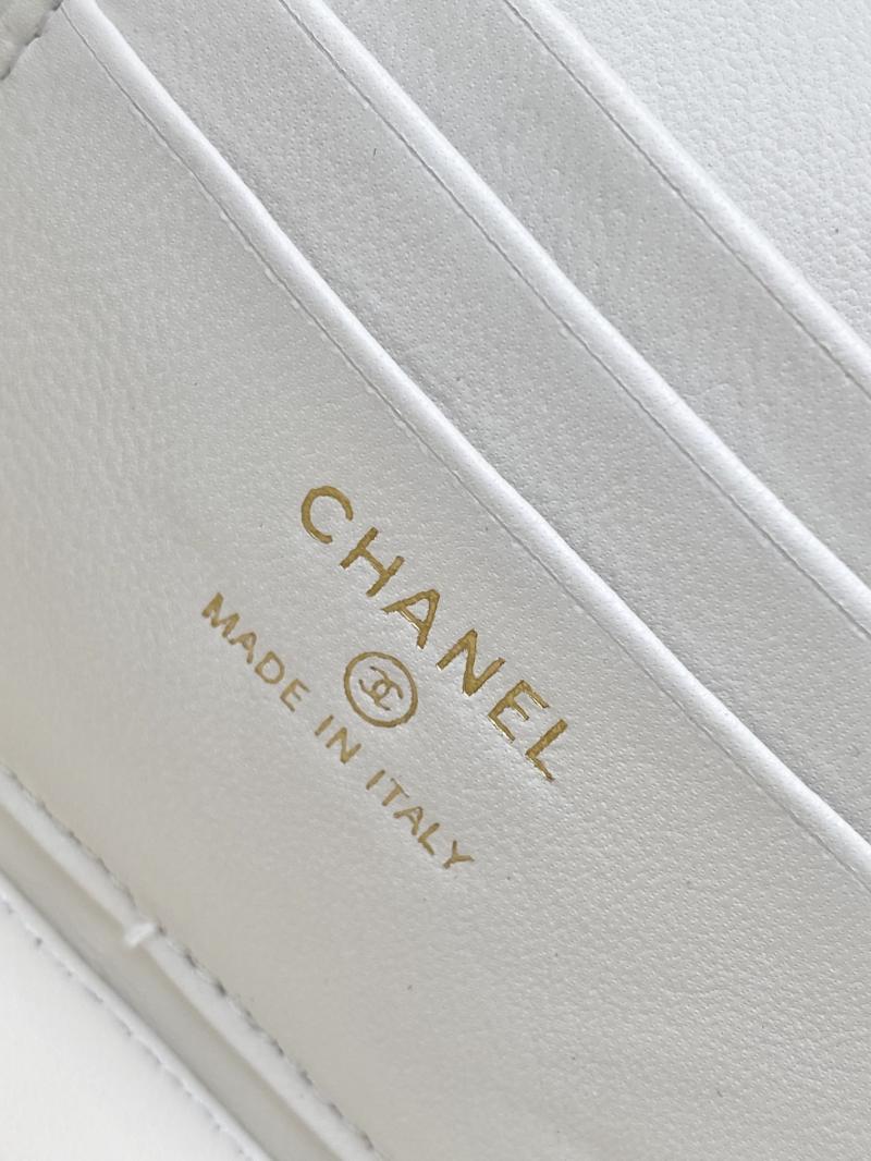 Chanel Vanity Case White AP4404