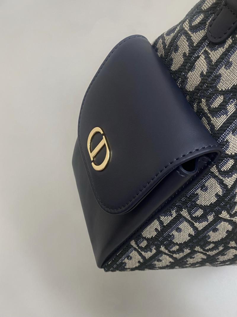 Dior Medium D-Dream Bag D6808