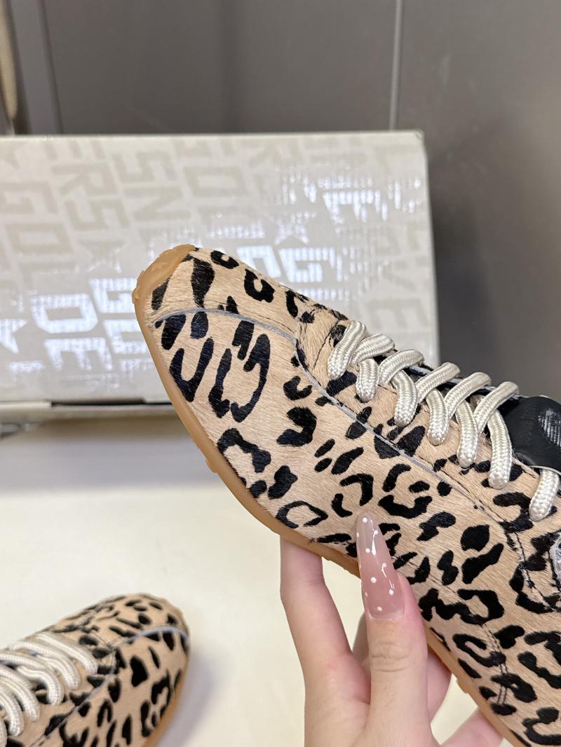Golden Goose Sneakers SGS101201