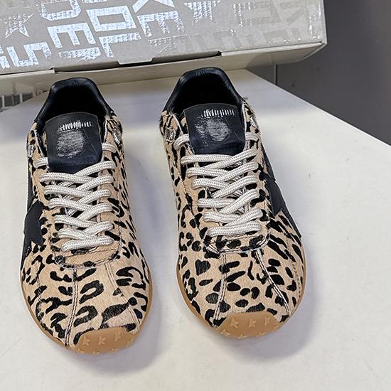 Golden Goose Sneakers SGS101201