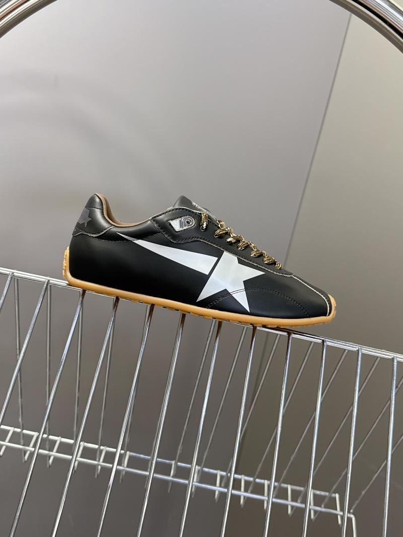 Golden Goose Sneakers SGS101203