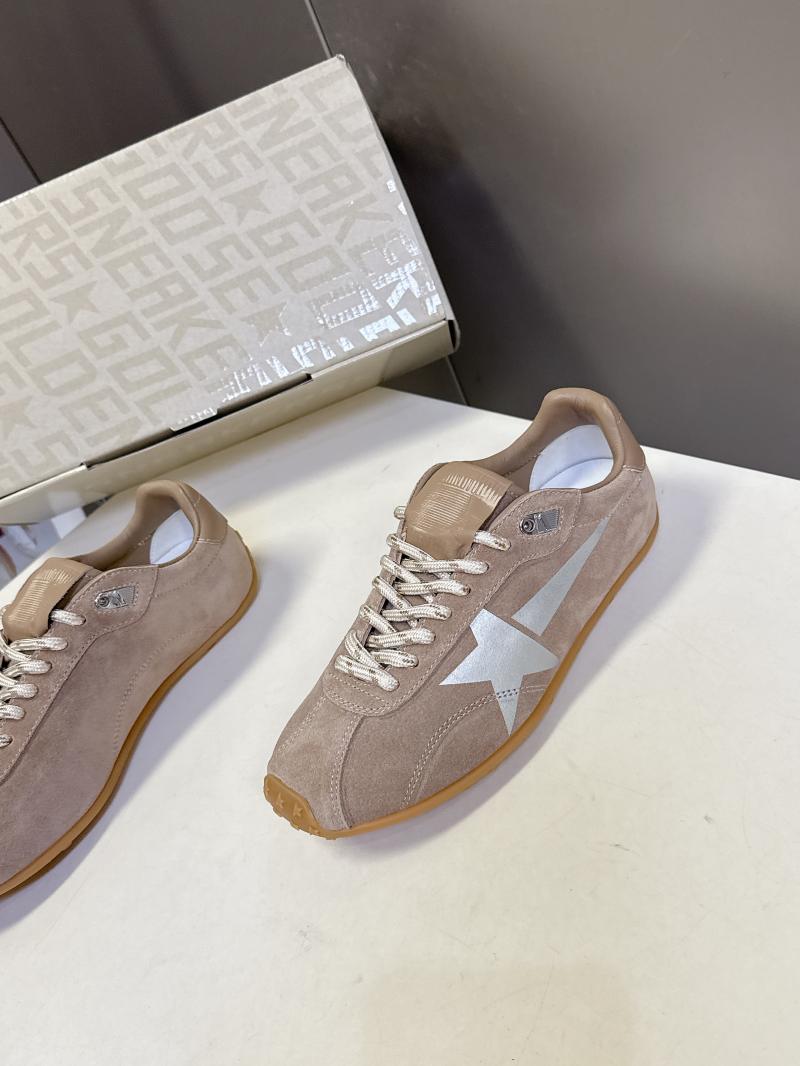 Golden Goose Sneakers SGS101204