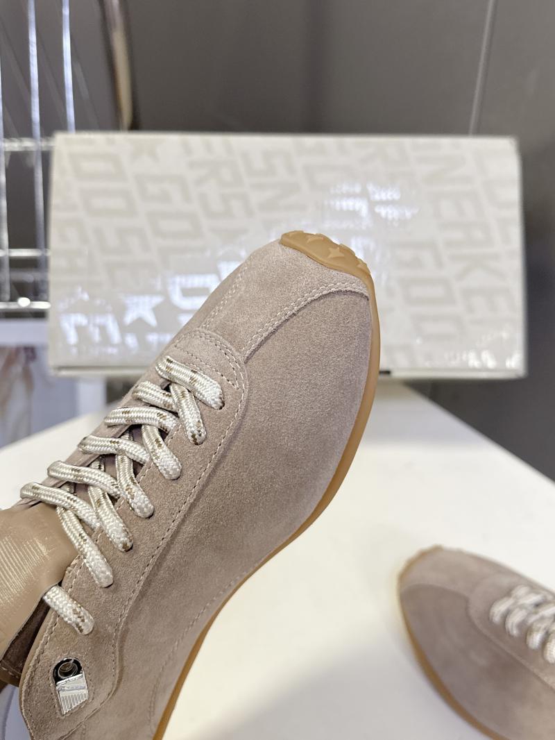 Golden Goose Sneakers SGS101204