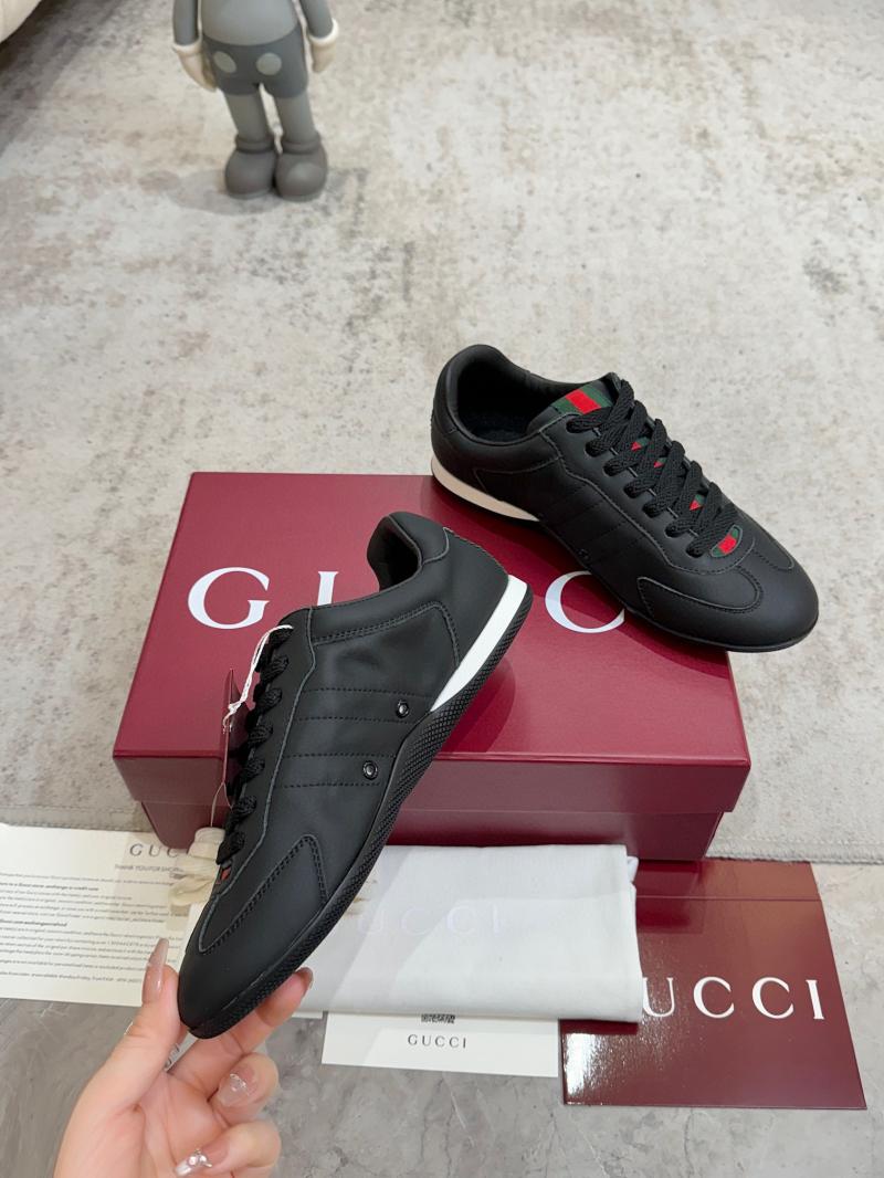 Gucci Unisex Sneakers SGS101301