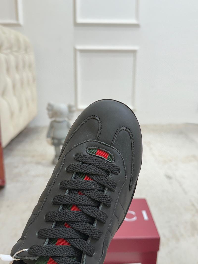 Gucci Unisex Sneakers SGS101301