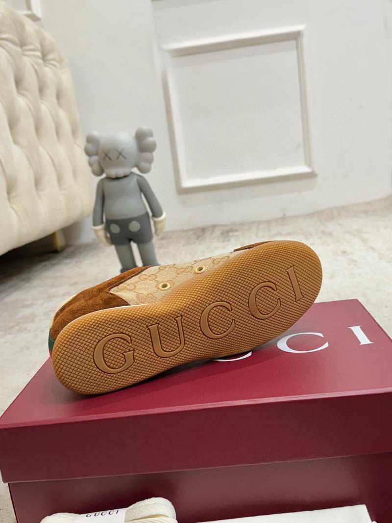 Gucci Unisex Sneakers SGS101303