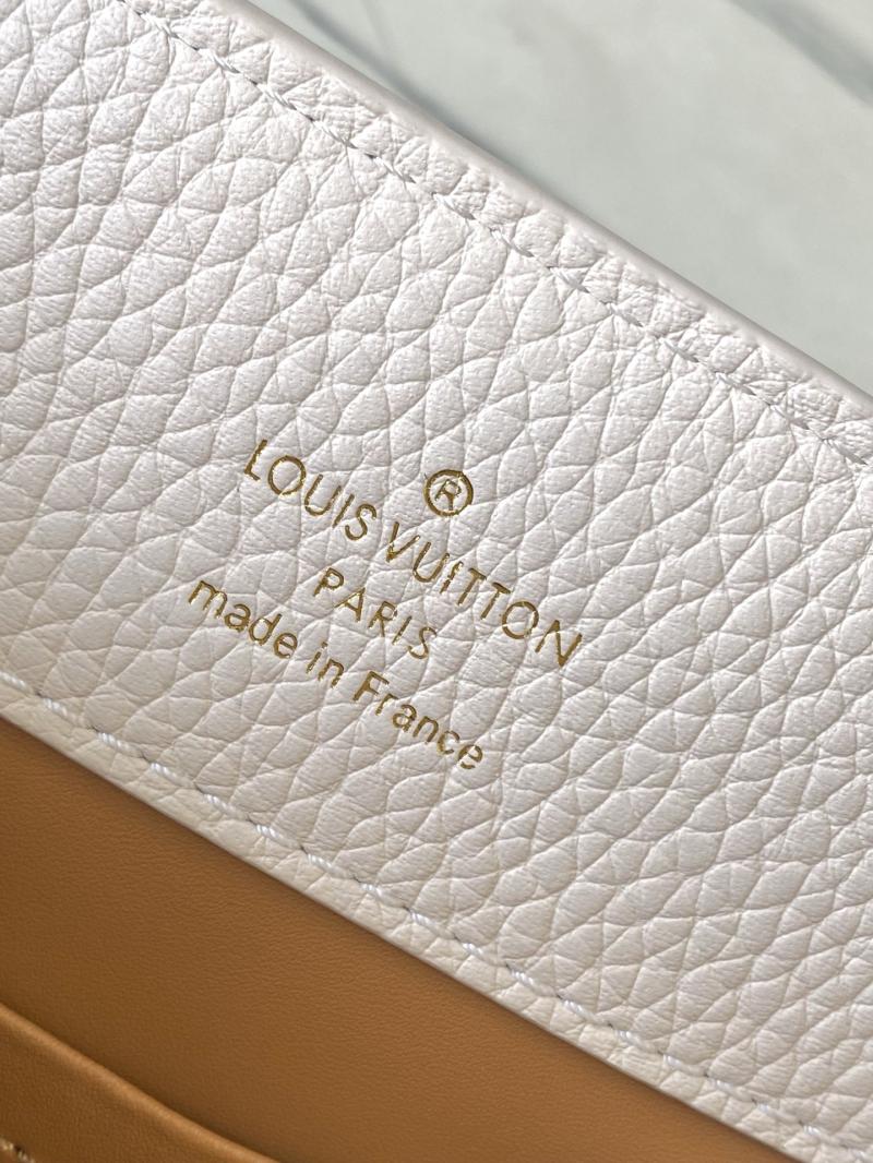 Louis Vuitton Capucines BB Cream M25466