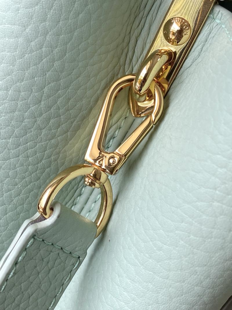 Louis Vuitton Capucines BB Green M25466