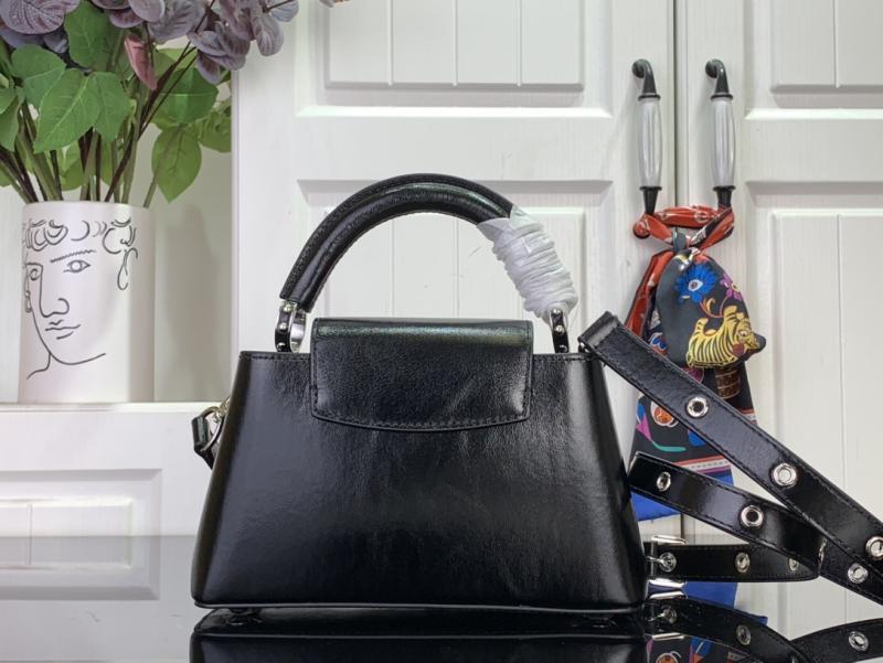Louis Vuitton Capucines East-West Mini Black M25492