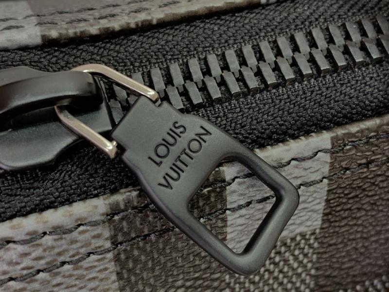 Louis Vuitton Keepall Bandouliere 25 M14919
