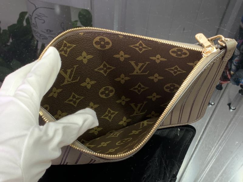 Louis Vuitton Neverfull Inside Out MM Smoke M25664