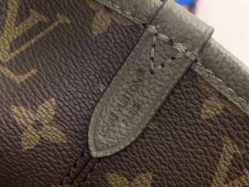 Louis Vuitton Neverfull Inside Out MM Smoke M25664