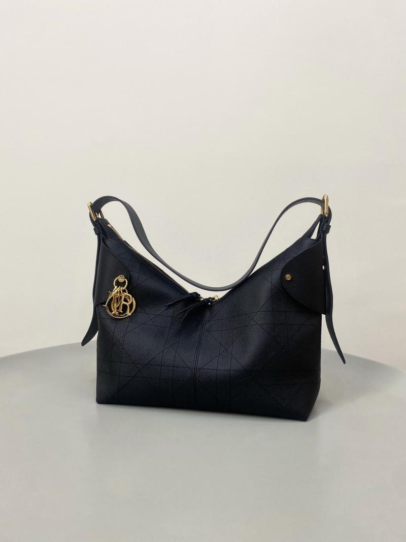 Medium Dior Voyage Bag Black M2846