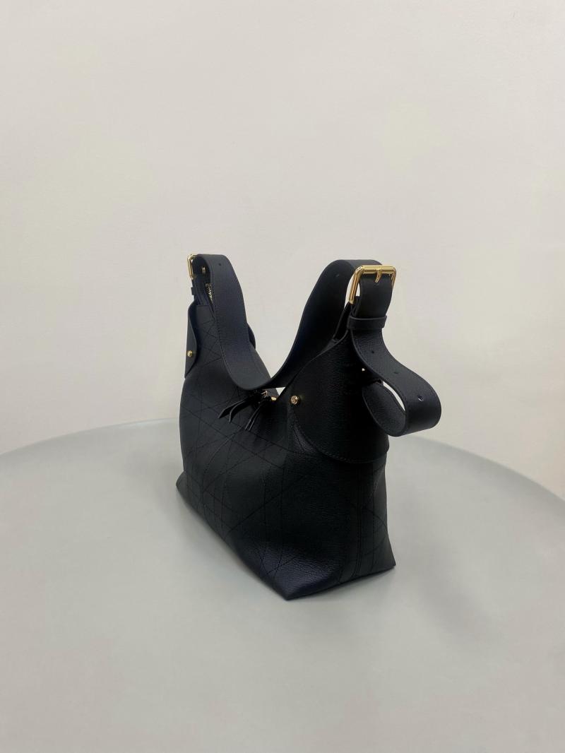 Medium Dior Voyage Bag Black M2846