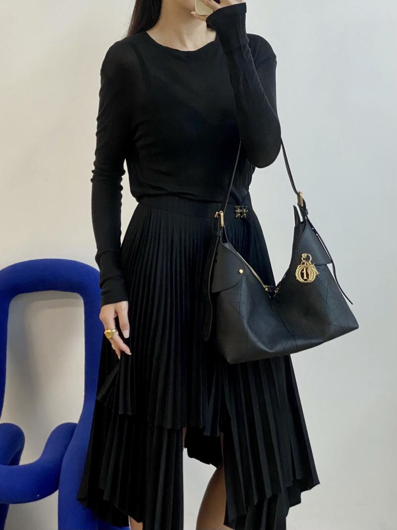 Medium Dior Voyage Bag Black M2846