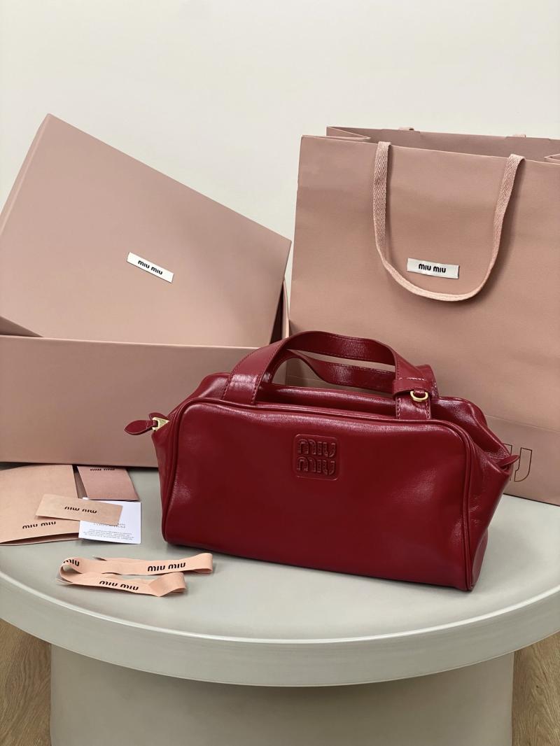 Miu Miu Leather top-handle bag Red 5BB182