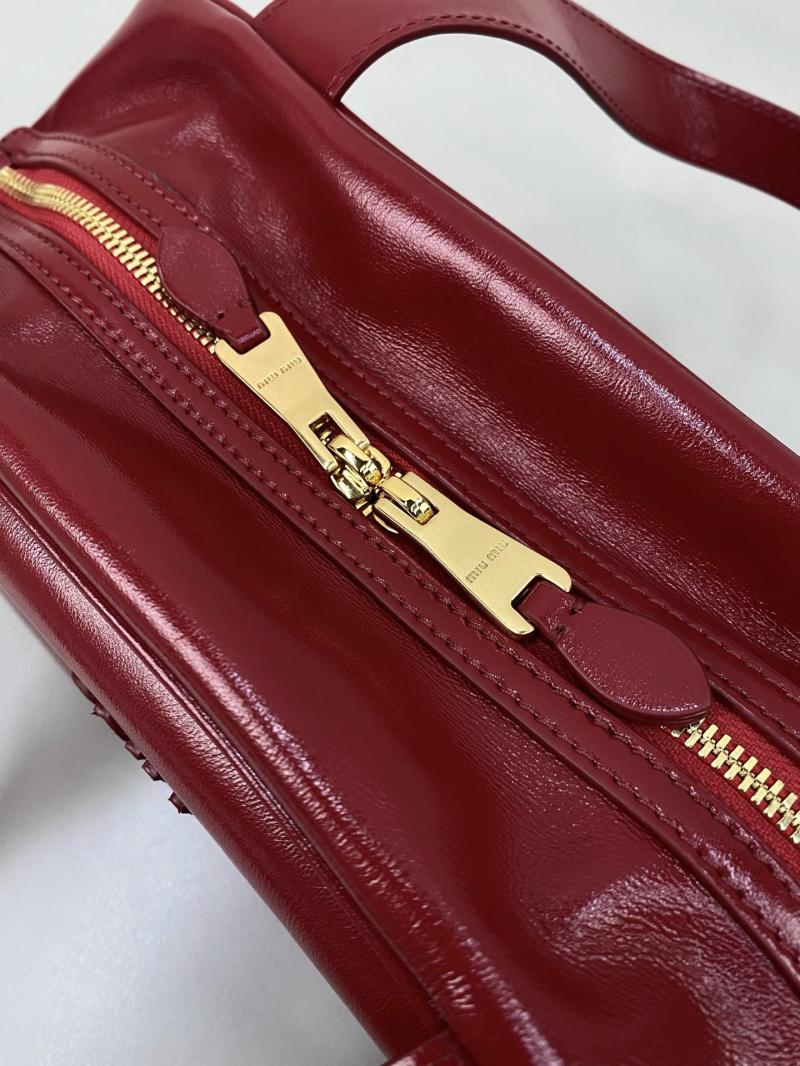 Miu Miu Leather top-handle bag Red 5BB182