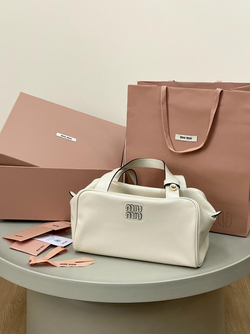 Miu Miu Leather top-handle bag White 5BB182