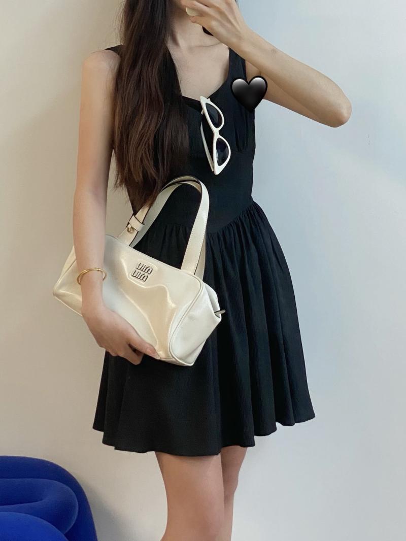 Miu Miu Leather top-handle bag White 5BB182