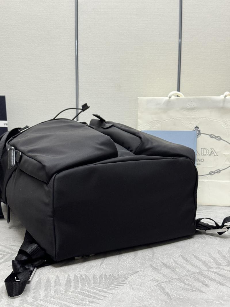Prada Black backpack 2VZ019