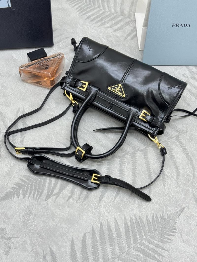 Prada Bonnie leather mini handbag Black 1BA486