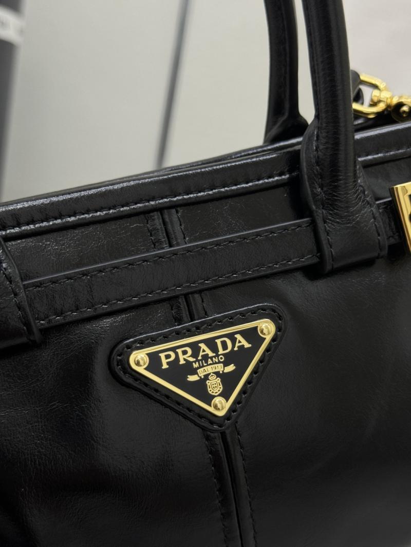 Prada Bonnie leather mini handbag Black 1BA486