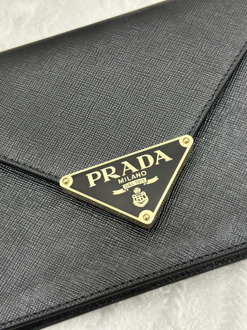 Prada Saffiano leather shoulder bag Black 1BD318