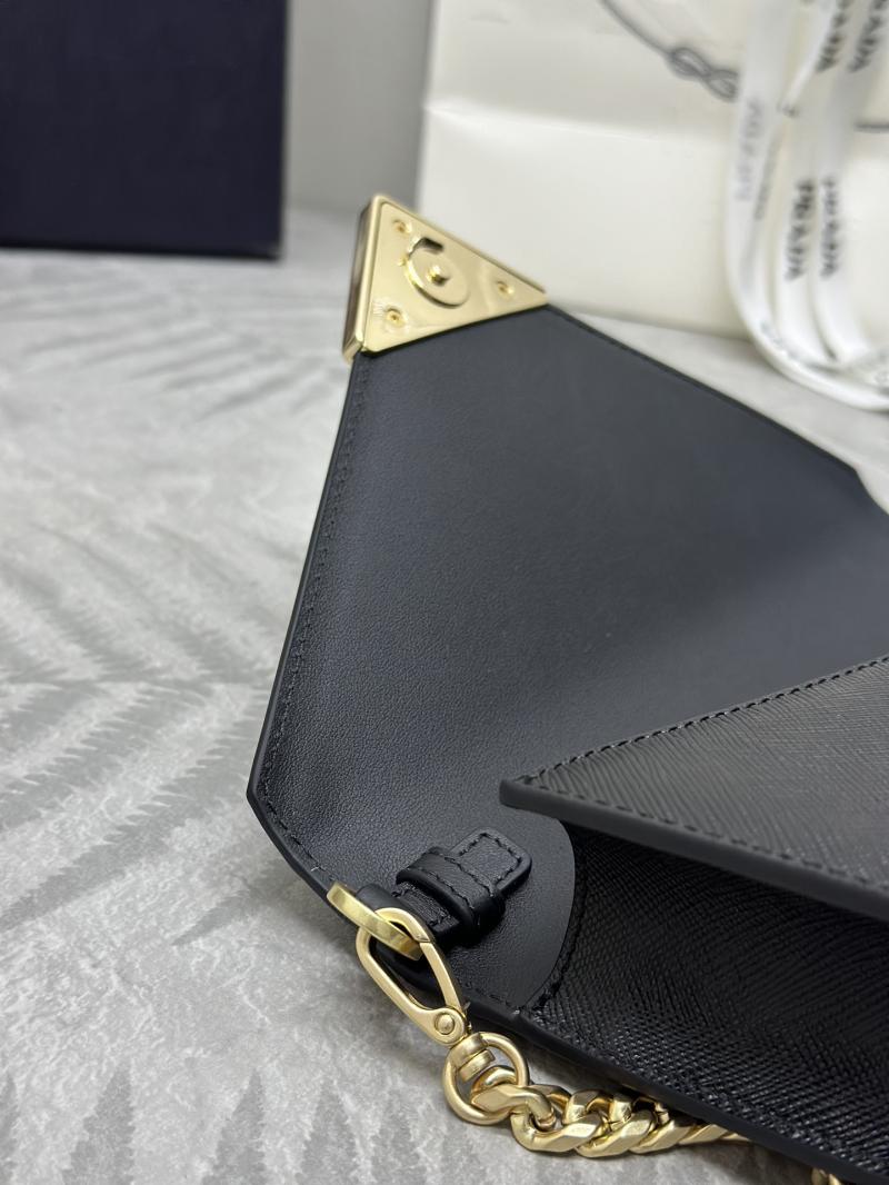 Prada Saffiano leather shoulder bag Black 1BD318