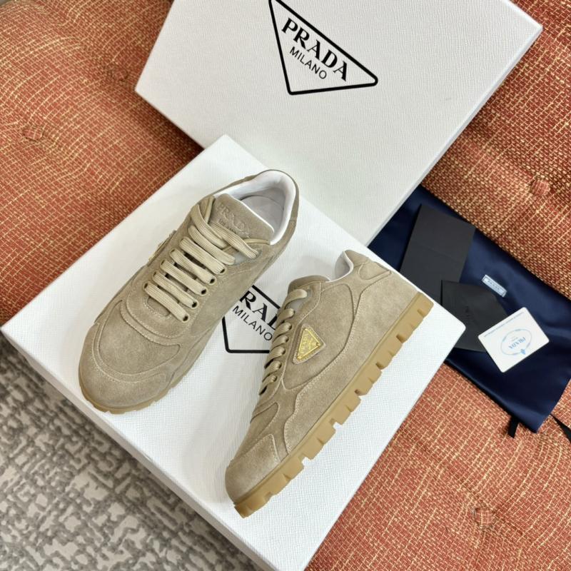 Prada Sneakers SPS92102