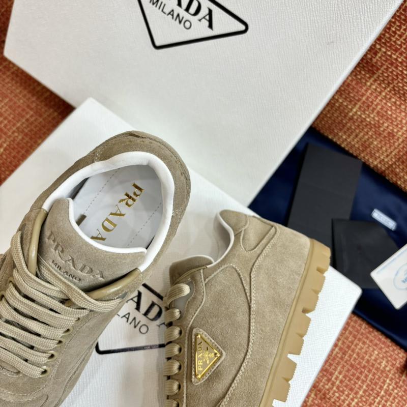 Prada Sneakers SPS92102