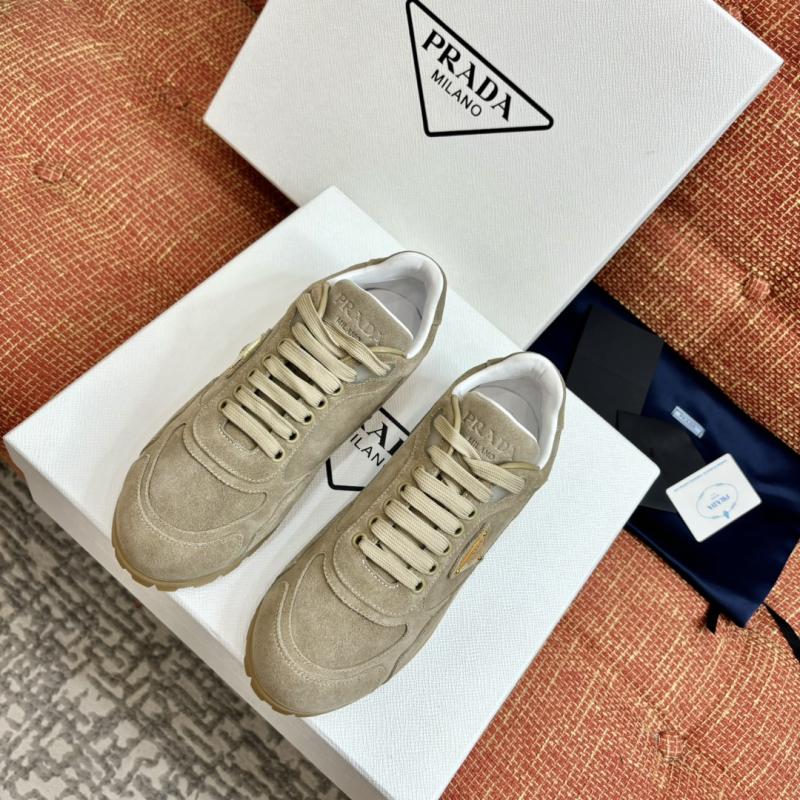 Prada Sneakers SPS92102
