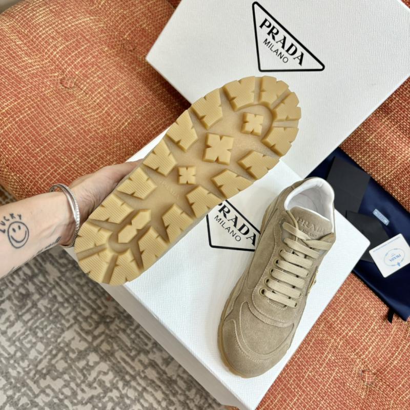 Prada Sneakers SPS92102