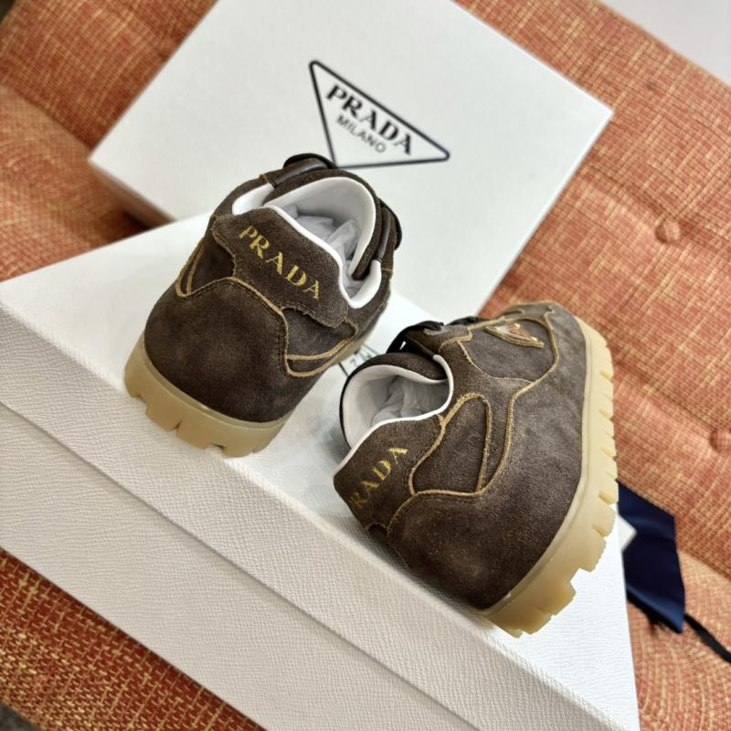 Prada Sneakers SPS92103