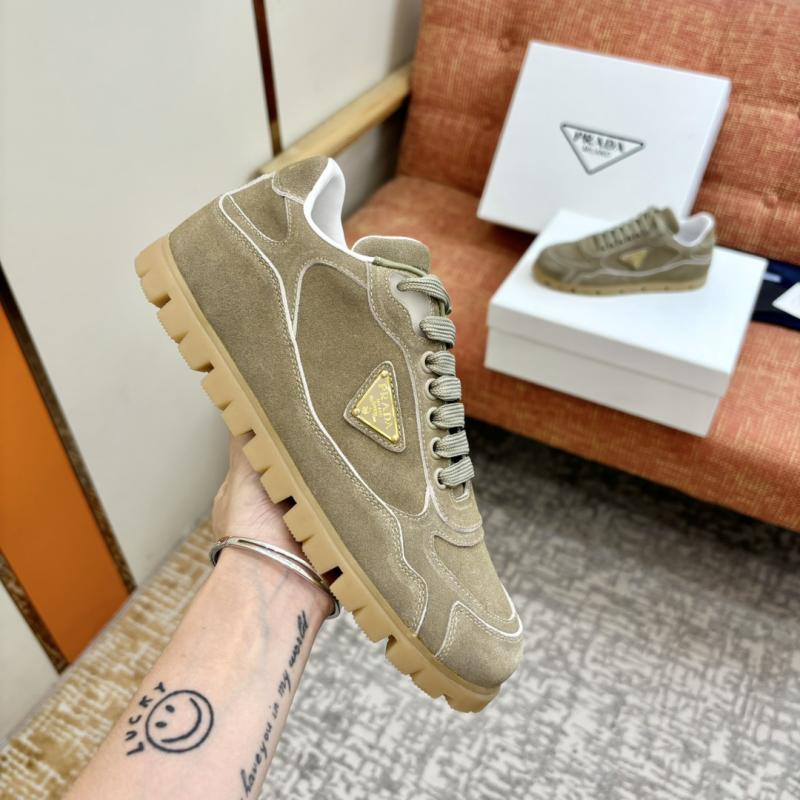 Prada Sneakers SPS92105