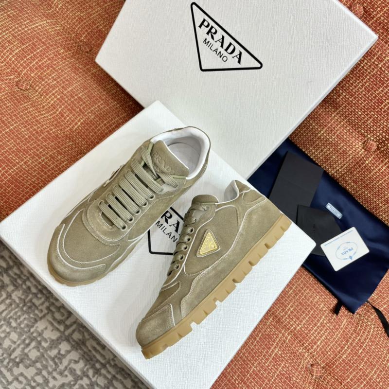 Prada Sneakers SPS92105