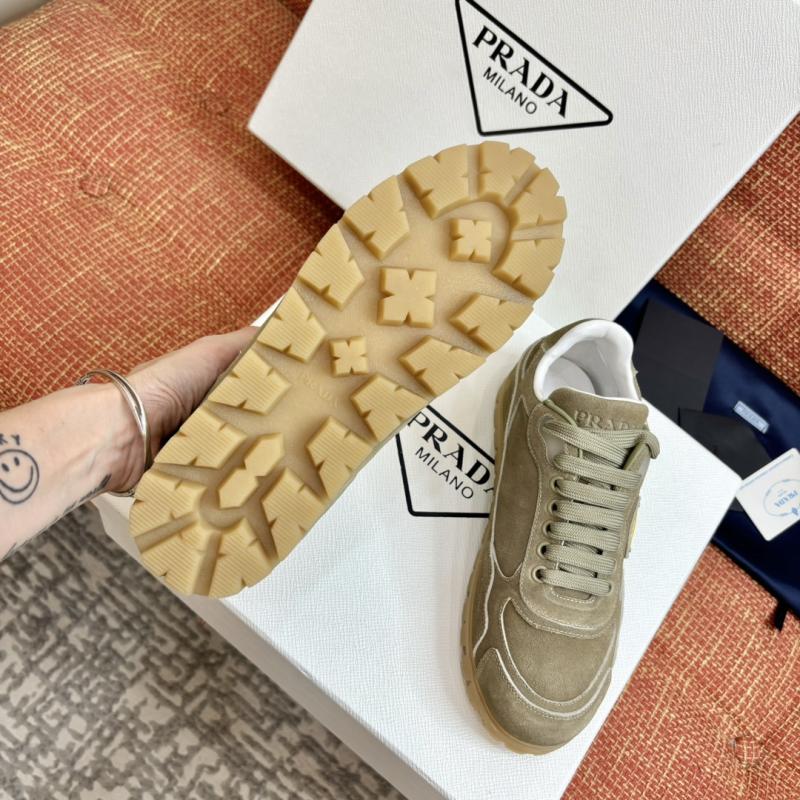 Prada Sneakers SPS92105