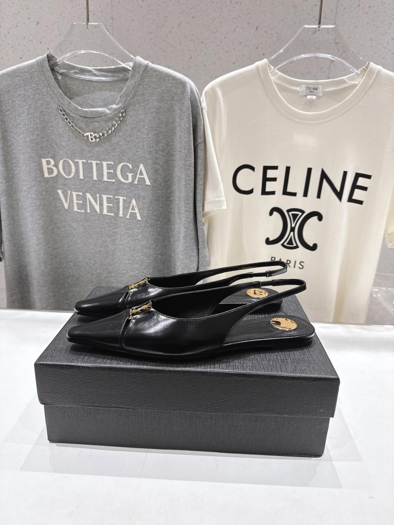 Saint Laurent Pumps SSP101201