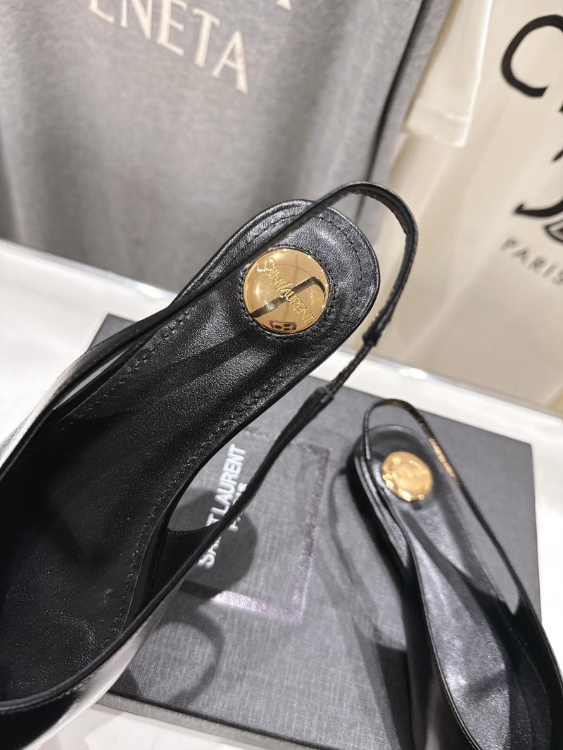 Saint Laurent Pumps SSP101201