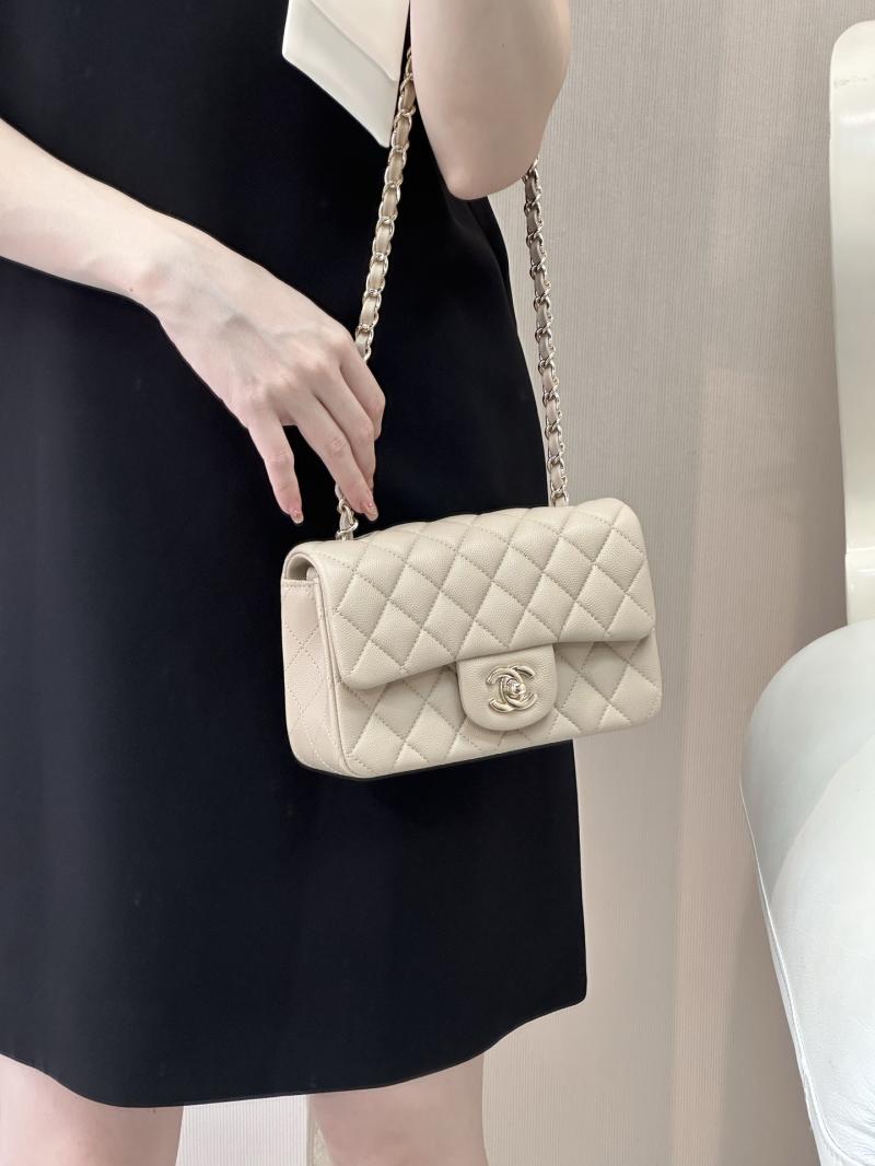 Small Chanel Grained Calfskin Flap Bag Taupe A01116