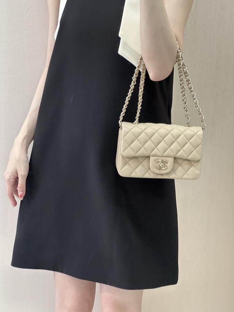 Small Chanel Grained Calfskin Flap Bag Taupe A01116