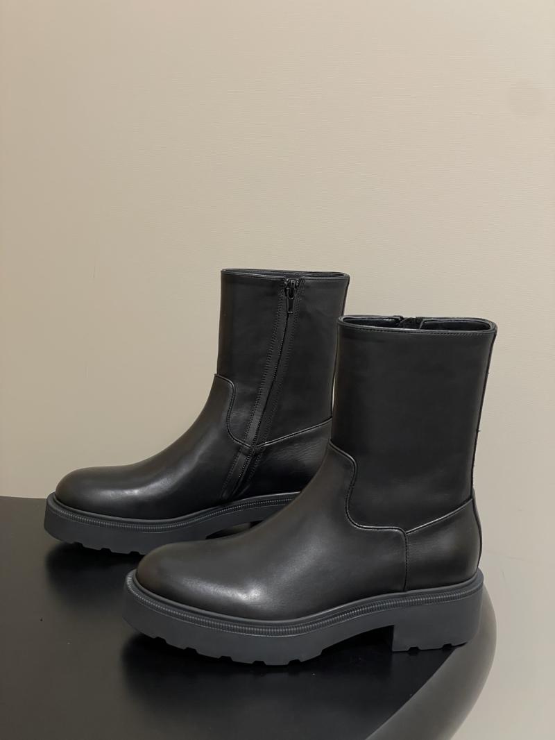 The Row Leather Boots STB92801