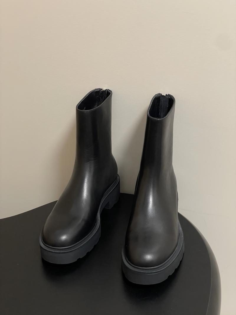 The Row Leather Boots STB92803