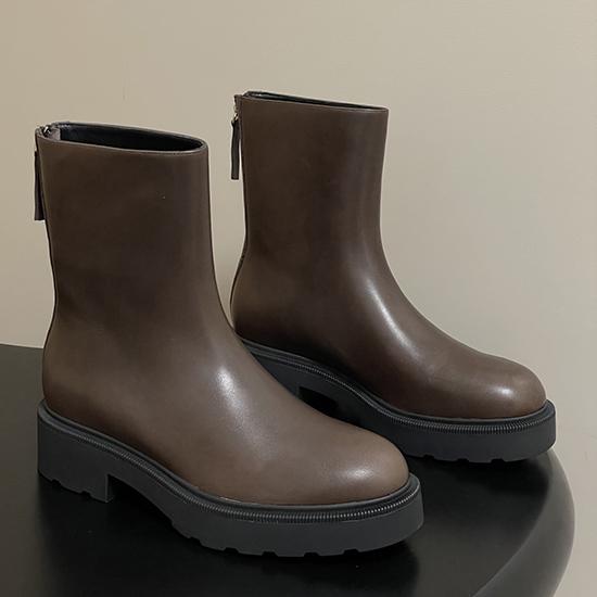 The Row Leather Boots STB92804
