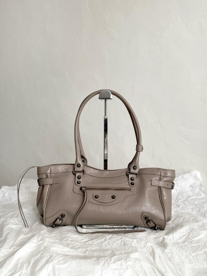 Balenciaga East-west Le City Bag Sesame 845704