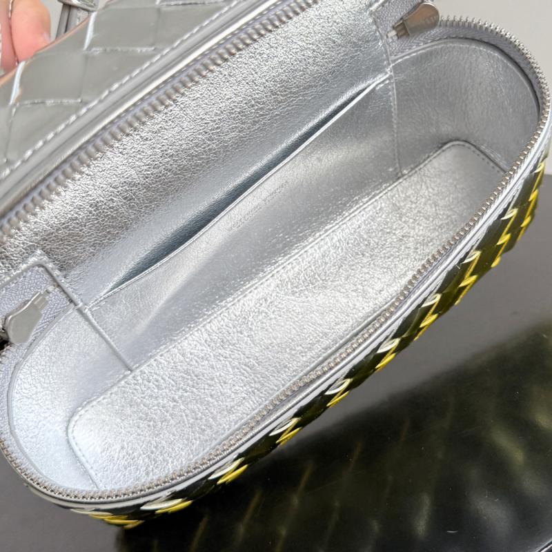 Bottega Veneta Bang Bang Vanity Case Silver Yellow B789109