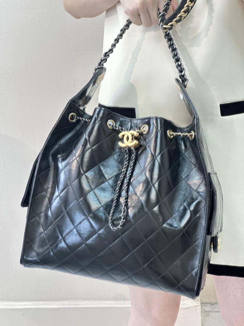 Chanel 25 Medium Shiny Calfskin Handbag Black AS5311