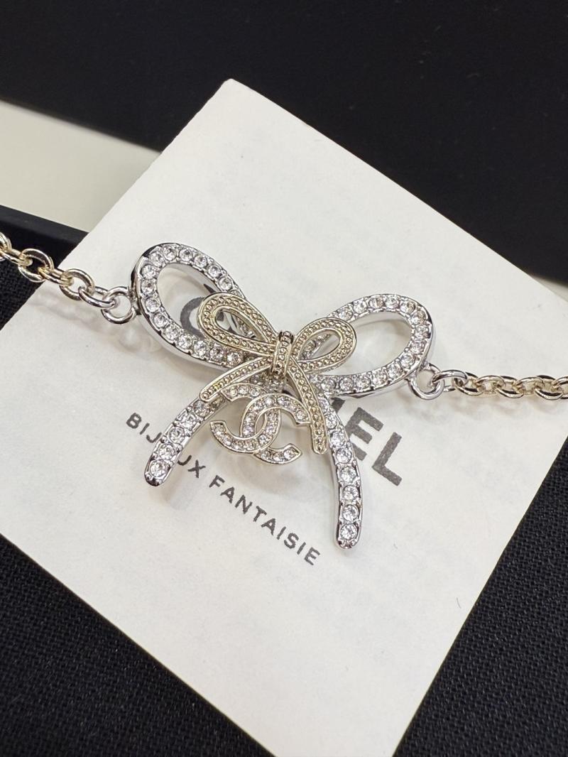 Chanel Bracelet YCB112301